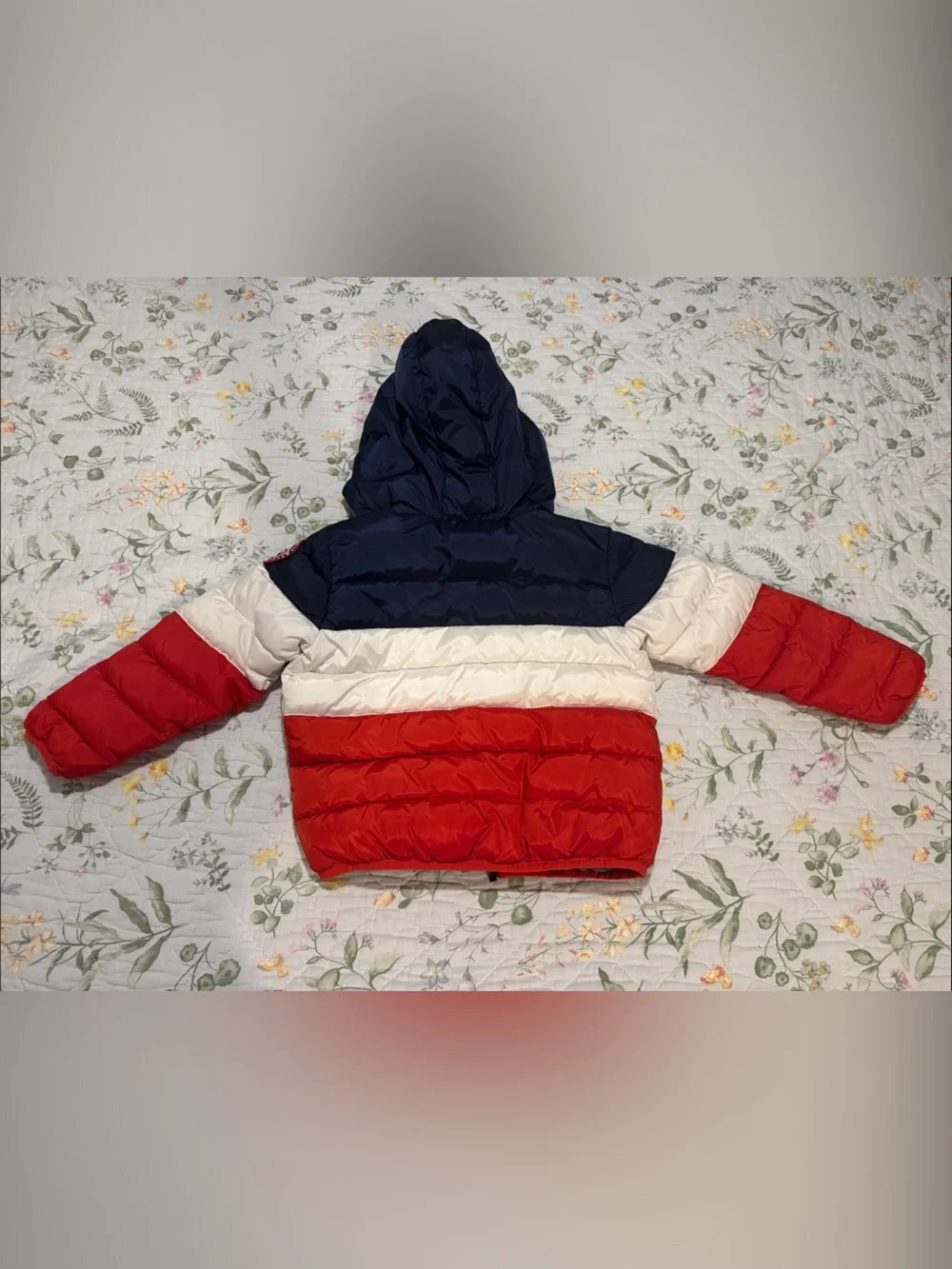 Levi's Red White Blue Puffer Winter Coat size 6/7 Boys Youth Water Resistant